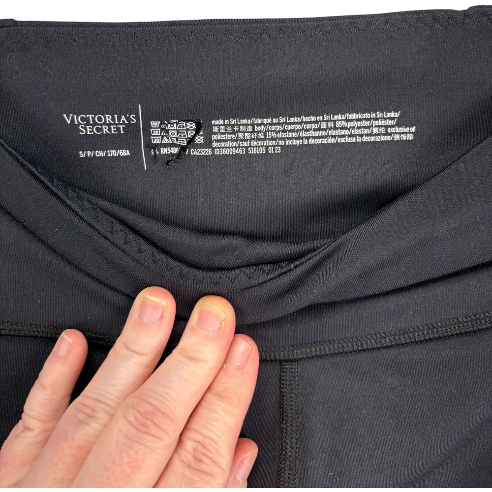 Victoria's Secret Sport Bike Shorts Womens S Black Compression High Rise Pocket - Picture 3 of 10